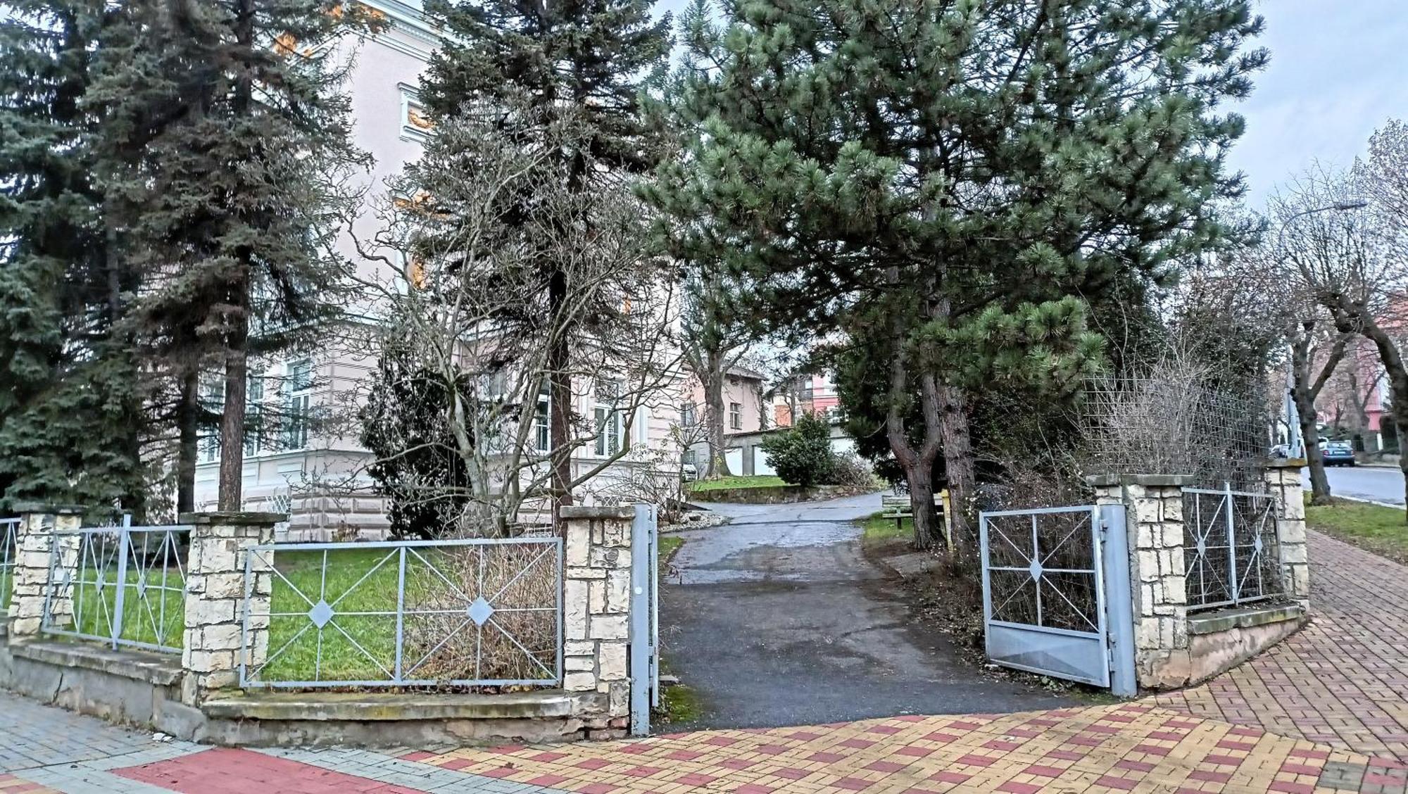 Mva House Teplice, Sanovsky Parkアパートホテル エクステリア 写真